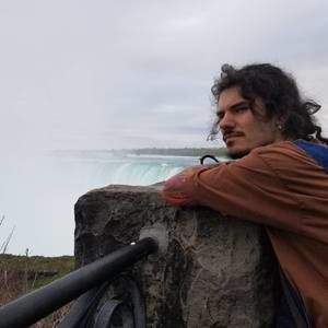 Meet your Posher, Félix-antoine